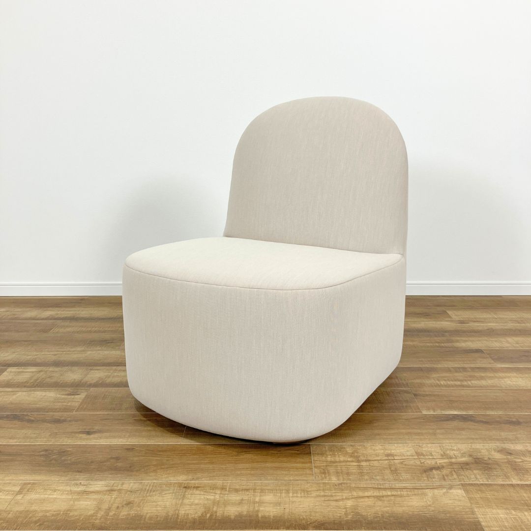 Karimoku New Standard Polar Lounge Chair S (Uniform Melange) Beige / Karimoku New Standard（カリモクニュースタンダード） / ラウンジチェア / AWN30375BEG_ma.jpg
