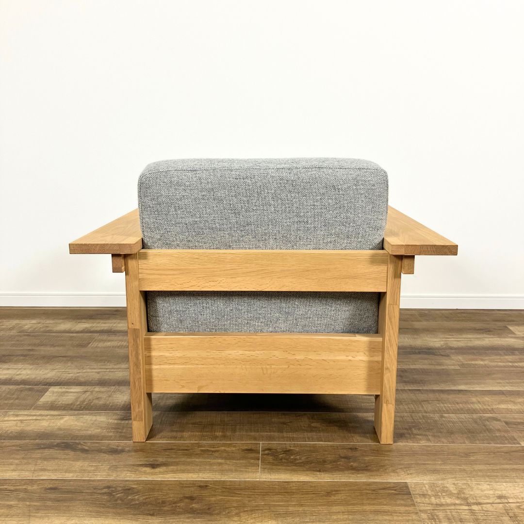 石巻工房 by Karimoku KOBO SOFA by Karimoku Beige / 石巻工房 by Karimoku（イシノマキコウボウバイカリモク） / 1人掛けソファ / AWN30377_dt_03.jpg
