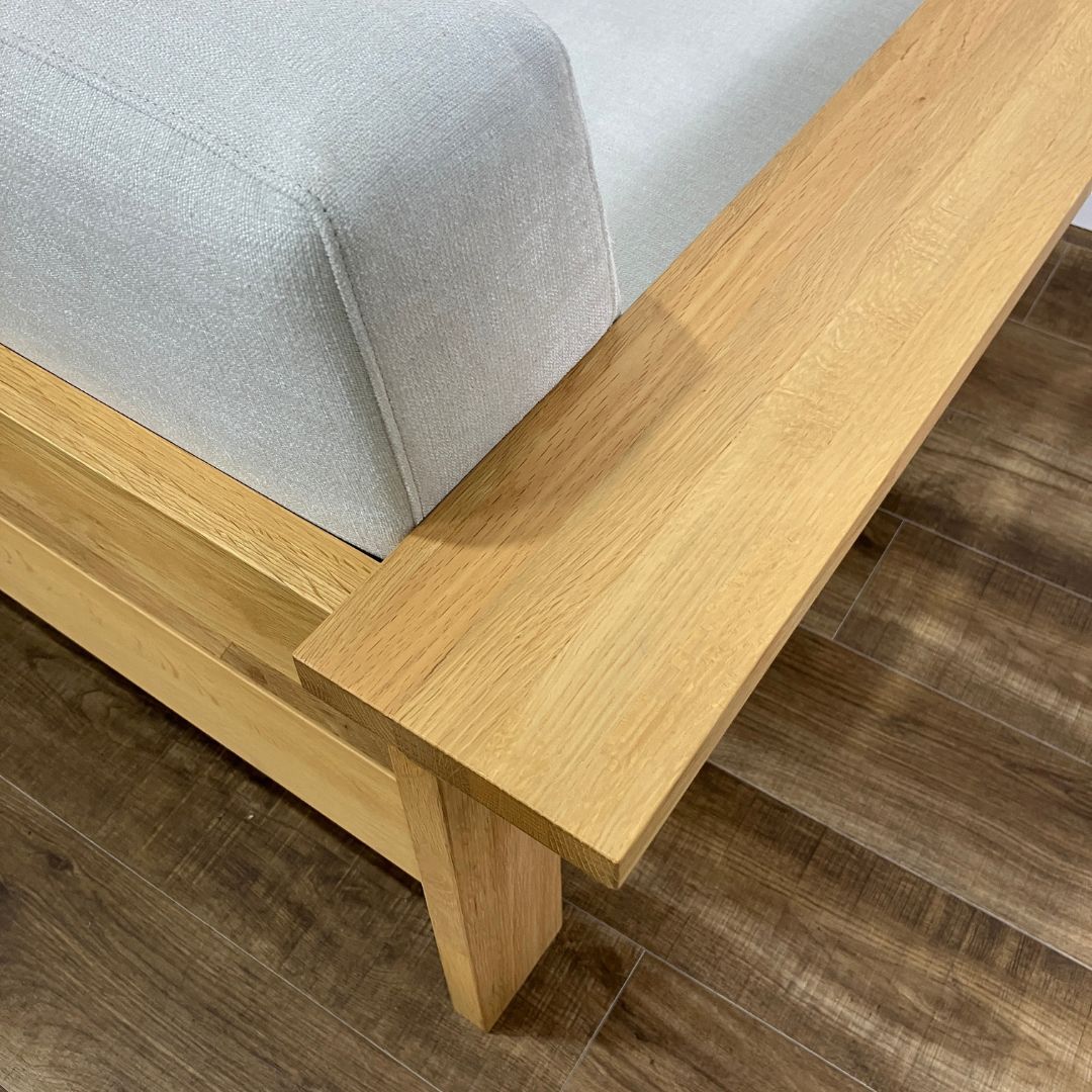 石巻工房 by Karimoku KOBO SOFA by Karimoku PURE OAK 2P / 石巻工房 by Karimoku（イシノマキコウボウバイカリモク） / 2人掛けソファ / AWN30380_dt_20.jpg