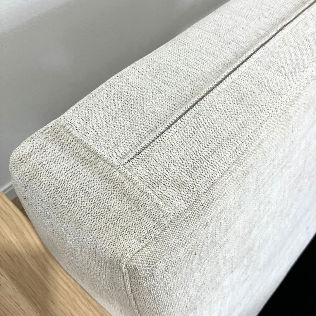 石巻工房 by Karimoku KOBO SOFA by Karimoku PURE OAK  3P / 石巻工房 by Karimoku（イシノマキコウボウバイカリモク） / 3人掛けソファ / AWN30381_dt_12.jpg