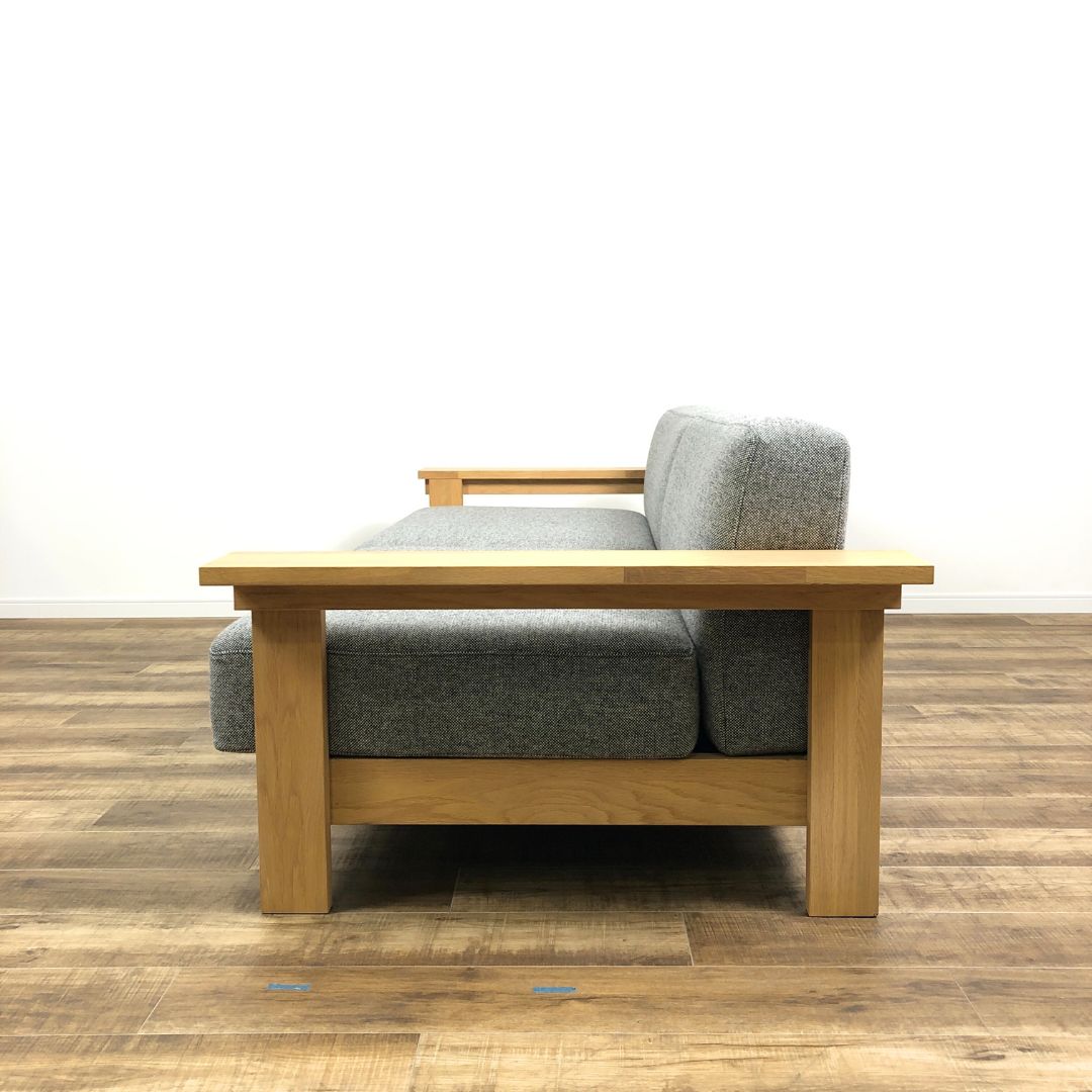 石巻工房 by Karimoku KOBO SOFA by Karimoku PURE OAK  3P / 石巻工房 by Karimoku（イシノマキコウボウバイカリモク） / 3人掛けソファ / AWN30382_dt_02.jpg