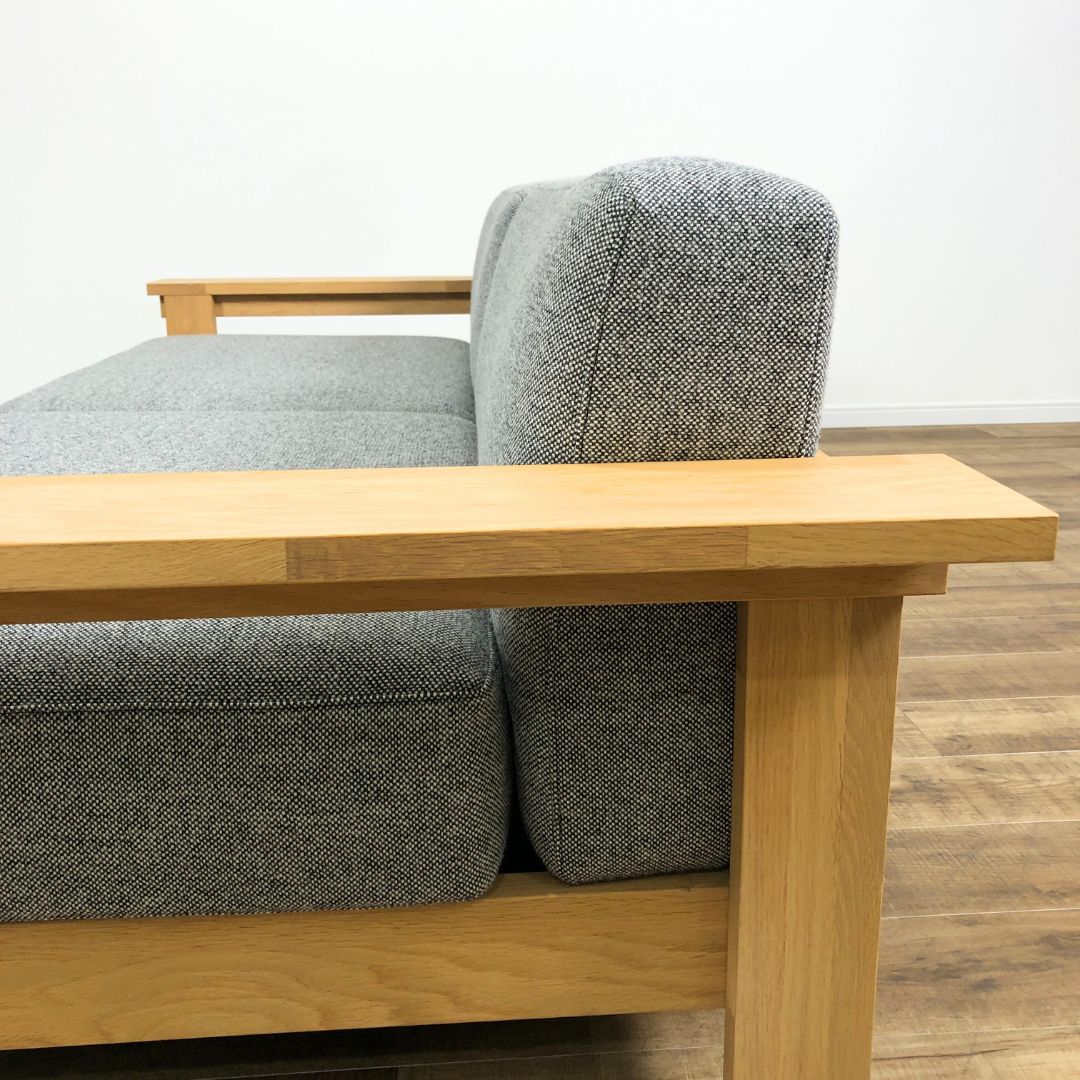 石巻工房 by Karimoku 石巻工房 by Karimoku KOBO SOFA by 石巻工房 by Karimoku 石巻工房 by Karimoku KOBO SOFA by