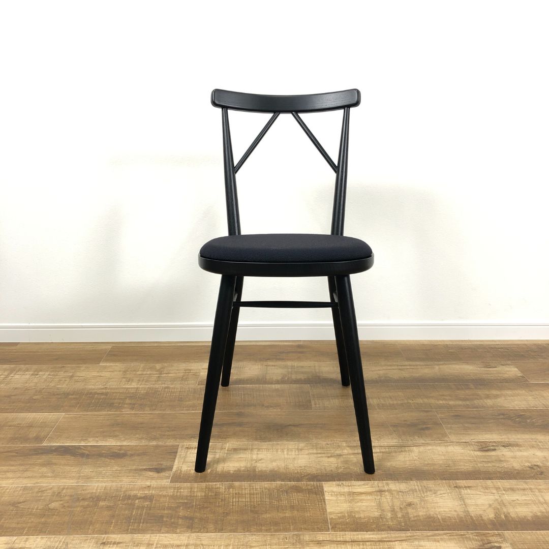 カリモク家具 omi Armless Chair Grain matte black / カリモク家具（カリモクカグ） / ダイニングチェア / AWN30383_dt_01.jpg