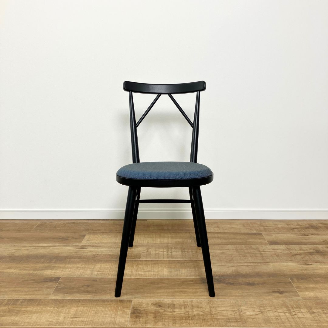 カリモク家具 omi Armless Chair Grain matte black / カリモク家具（カリモクカグ） / ダイニングチェア / AWN30384_dt_01.jpg