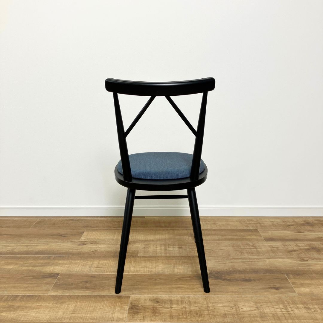 カリモク家具 omi Armless Chair Grain matte black / カリモク家具（カリモクカグ） / ダイニングチェア / AWN30384_dt_03.jpg