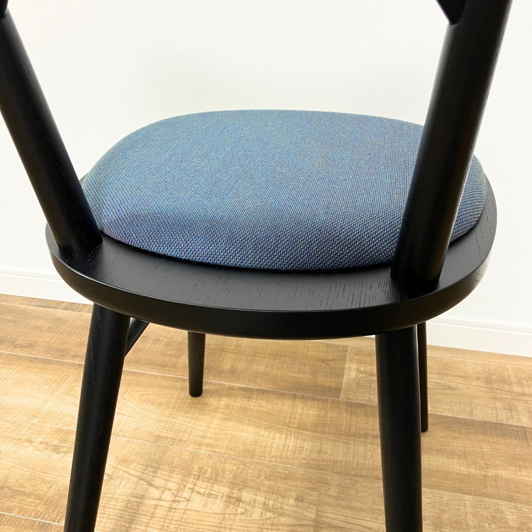 カリモク家具 omi Armless Chair Grain matte black / カリモク家具（カリモクカグ） / ダイニングチェア / AWN30384_dt_11.jpg