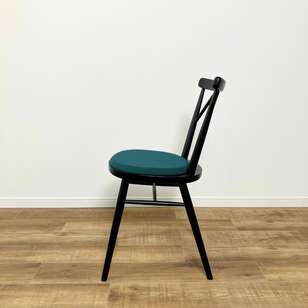 カリモク家具 omi Armless Chair Grain matte black / カリモク家具（カリモクカグ） / ダイニングチェア / AWN30385_dt_02.jpg