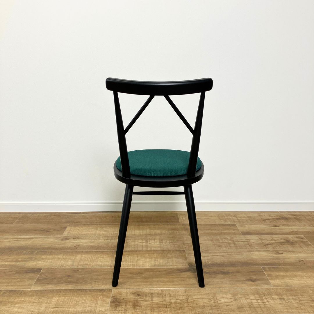 カリモク家具 omi Armless Chair Grain matte black / カリモク家具（カリモクカグ） / ダイニングチェア / AWN30385_dt_03.jpg