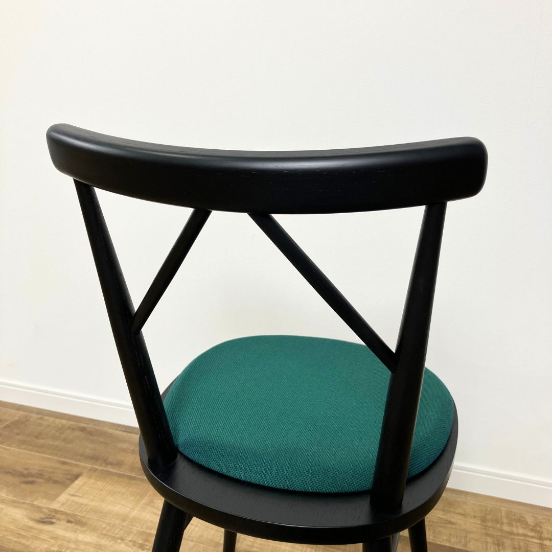 カリモク家具 omi Armless Chair Grain matte black / カリモク家具（カリモクカグ） / ダイニングチェア / AWN30385_dt_10.jpg