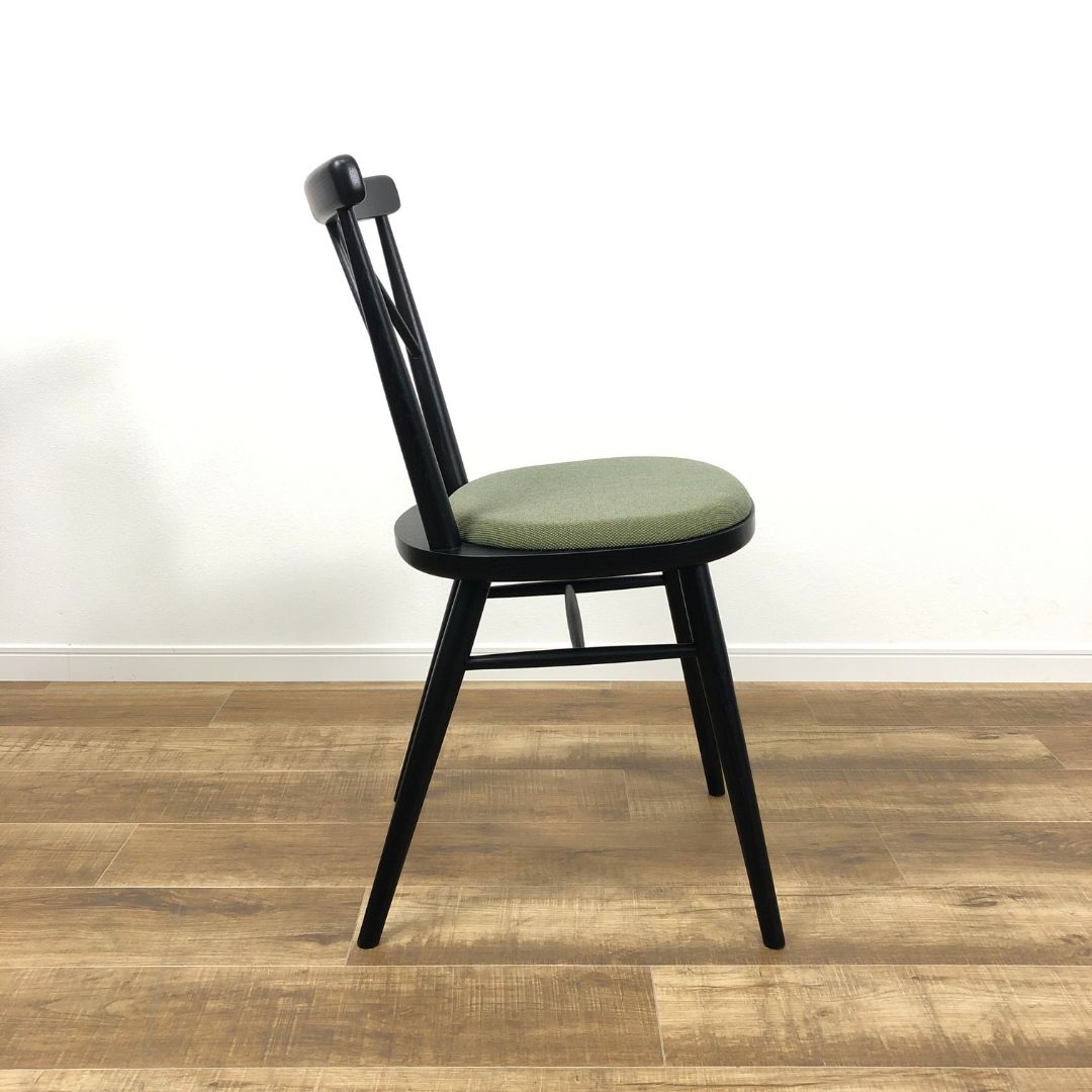 カリモク家具 omi Armless Chair Grain matte black / カリモク家具（カリモクカグ） / ダイニングチェア / AWN30386_dt_05.jpg