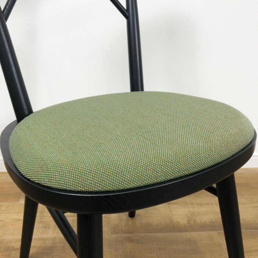 カリモク家具 omi Armless Chair Grain matte black / カリモク家具（カリモクカグ） / ダイニングチェア / AWN30386_dt_13.jpg
