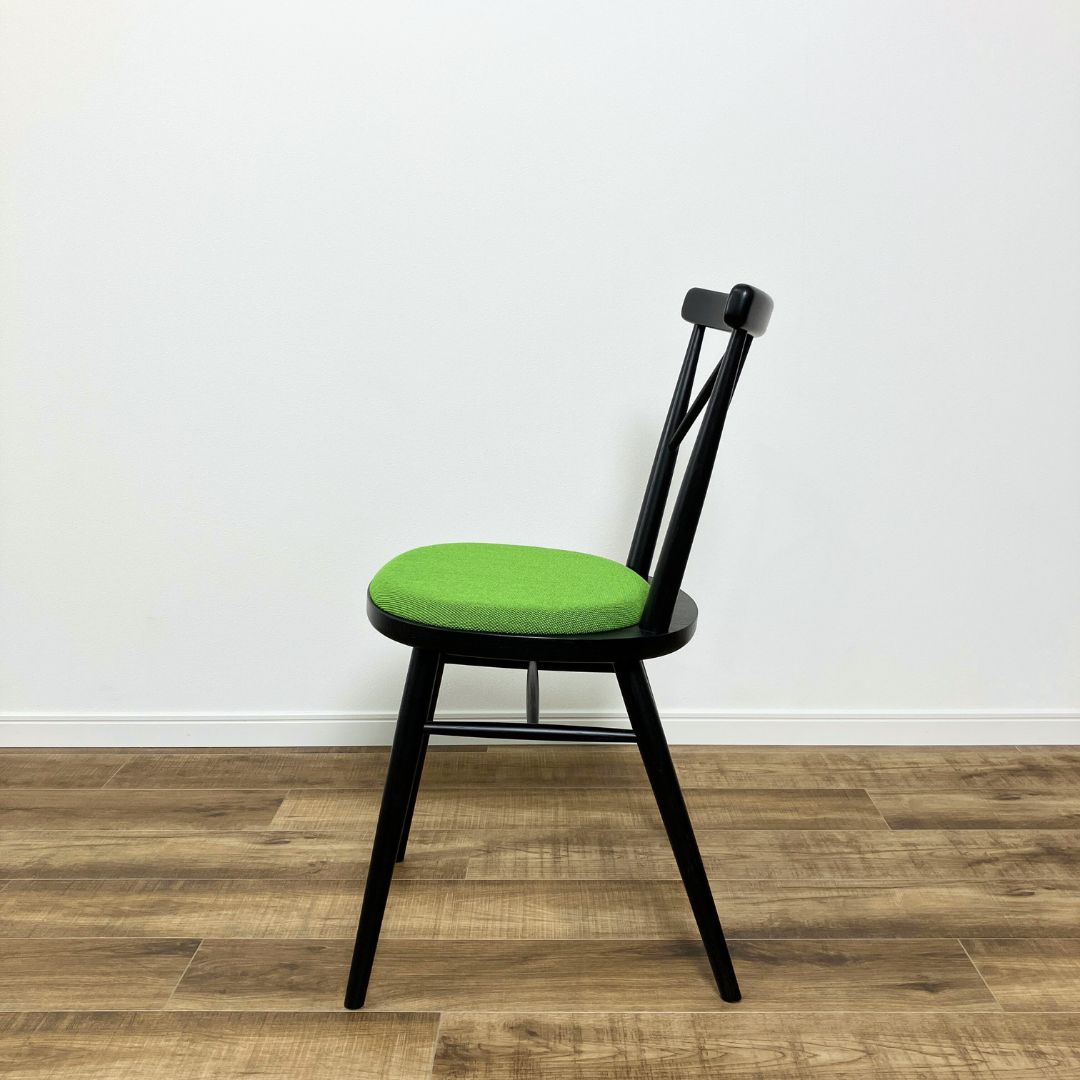 カリモク家具 omi Armless Chair Grain matte black / カリモク家具（カリモクカグ） / ダイニングチェア / AWN30387_dt_02.jpg