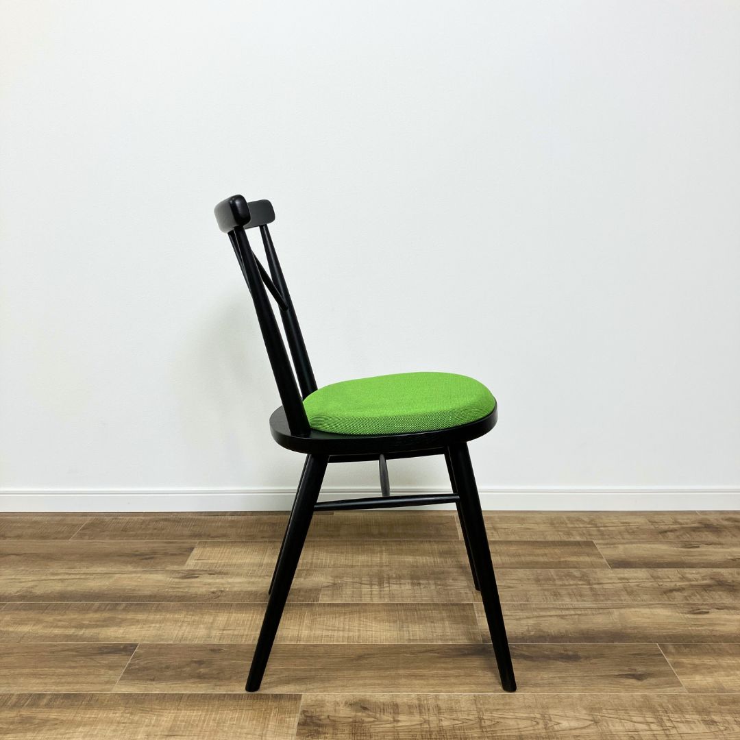 カリモク家具 omi Armless Chair Grain matte black / カリモク家具（カリモクカグ） / ダイニングチェア / AWN30387_dt_05.jpg