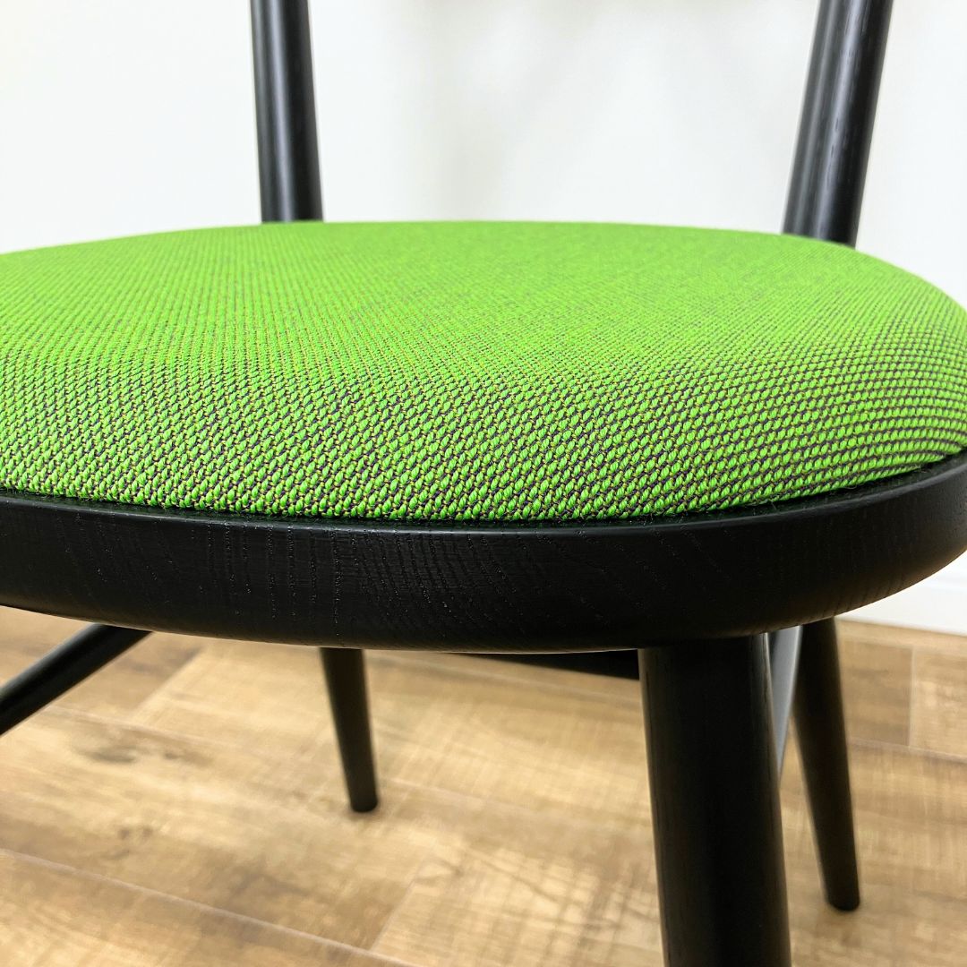 カリモク家具 omi Armless Chair Grain matte black / カリモク家具（カリモクカグ） / ダイニングチェア / AWN30387_dt_08.jpg