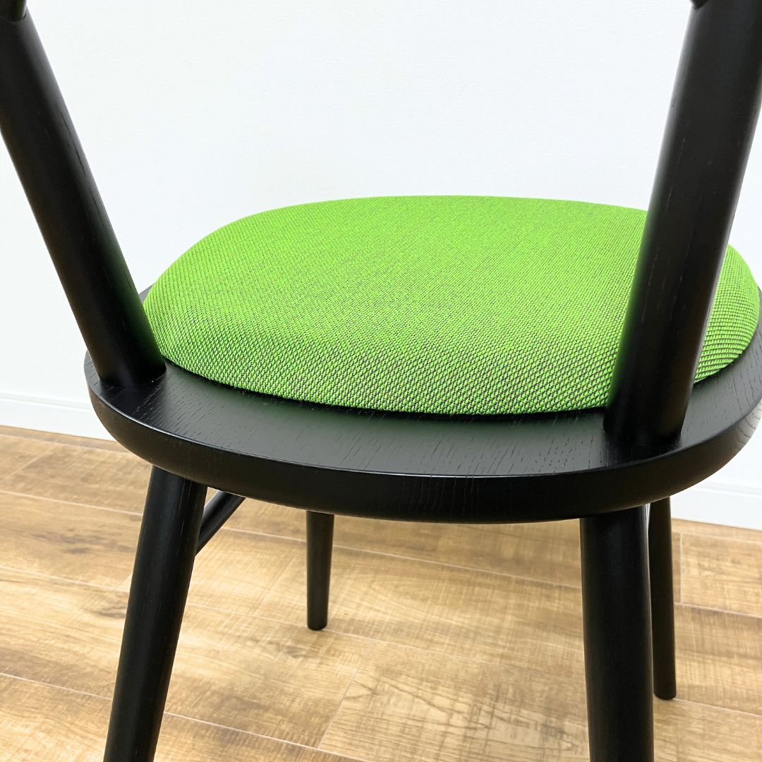 カリモク家具 omi Armless Chair Grain matte black / カリモク家具（カリモクカグ） / ダイニングチェア / AWN30387_dt_10.jpg