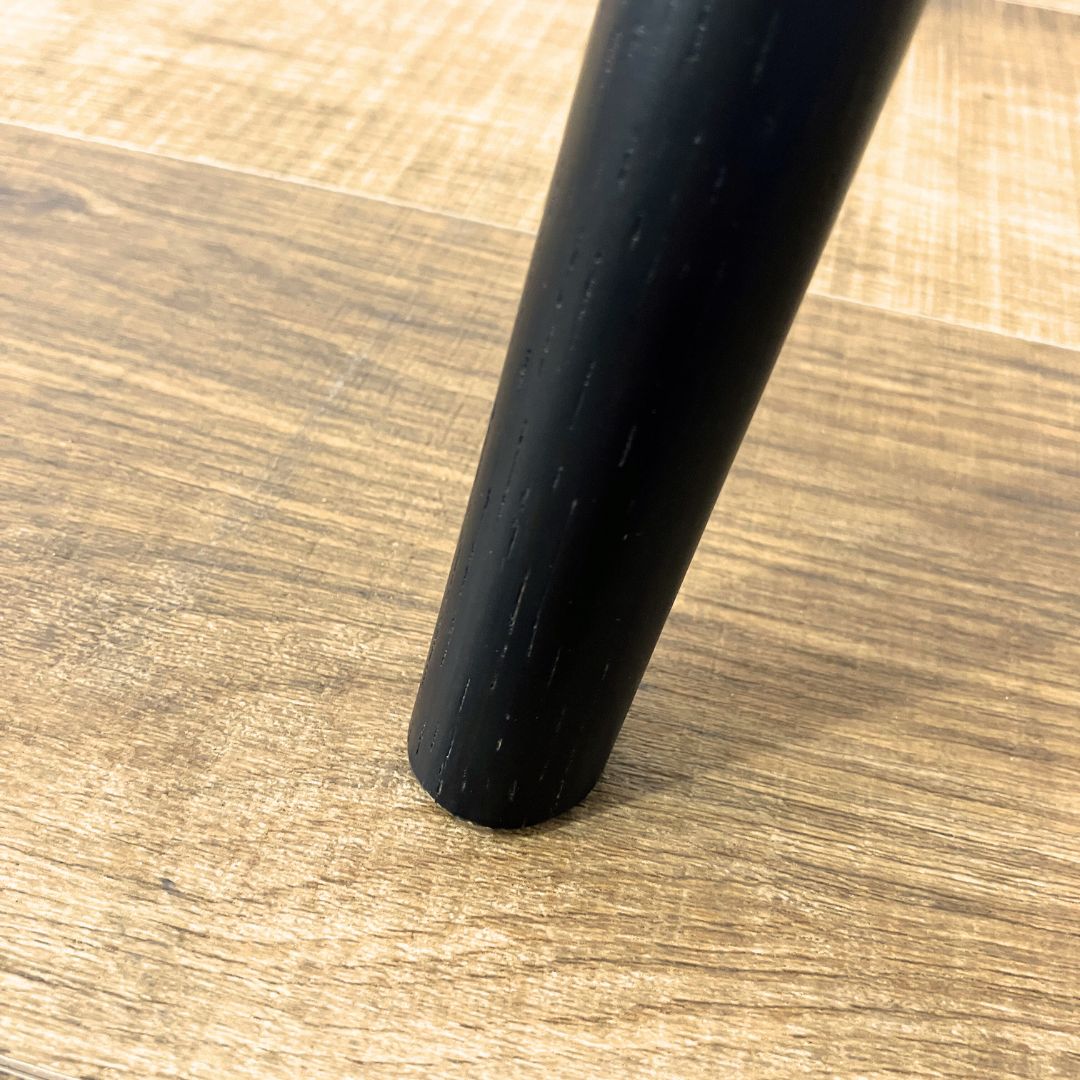 カリモク家具 omi Armless Chair Grain matte black / カリモク家具（カリモクカグ） / ダイニングチェア / AWN30387_dt_16.jpg