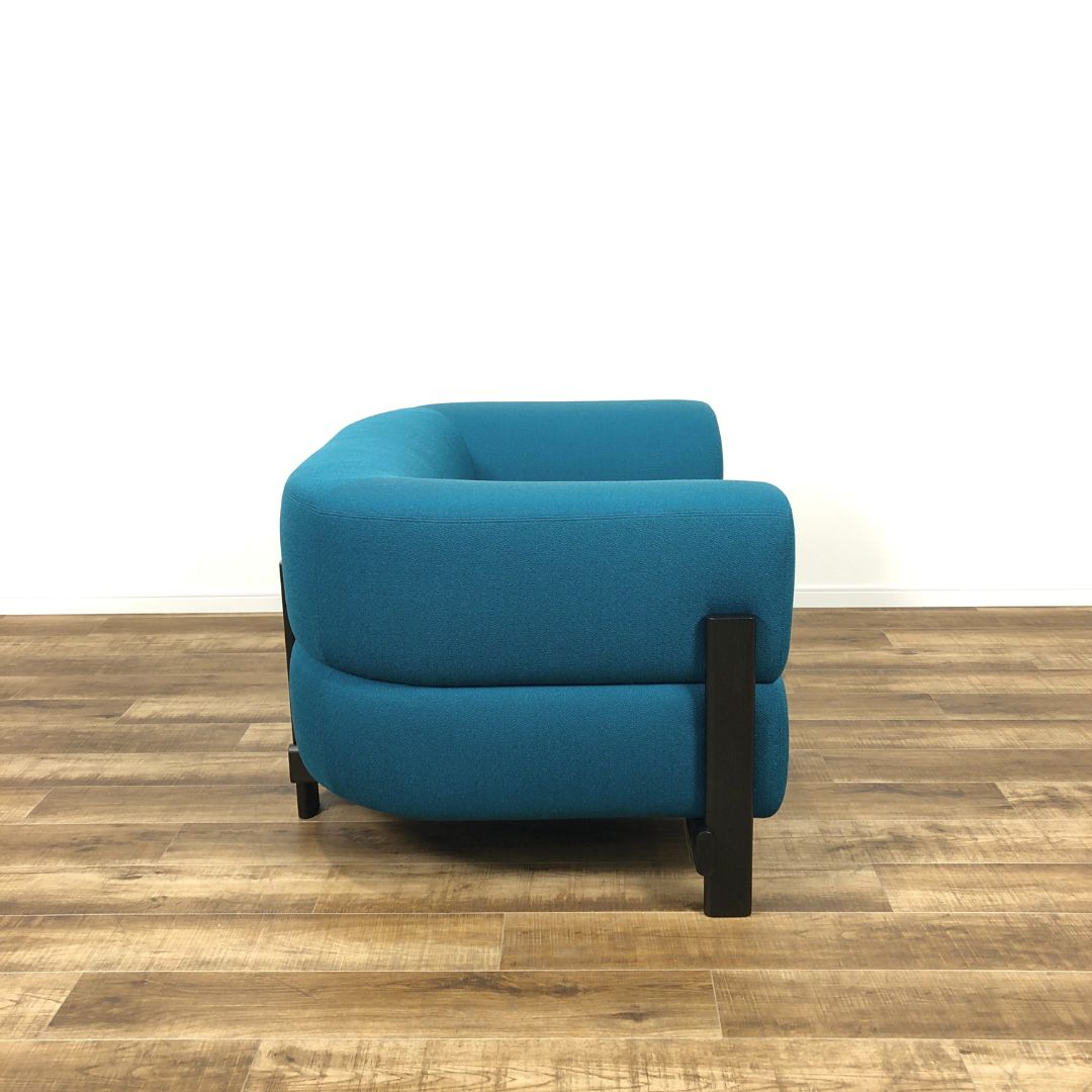 Karimoku New Standard Elephant Sofa 1-Seater Blue / Karimoku New Standard（カリモクニュースタンダード） / 1人掛けソファ / AWN30393_dt_04.jpg