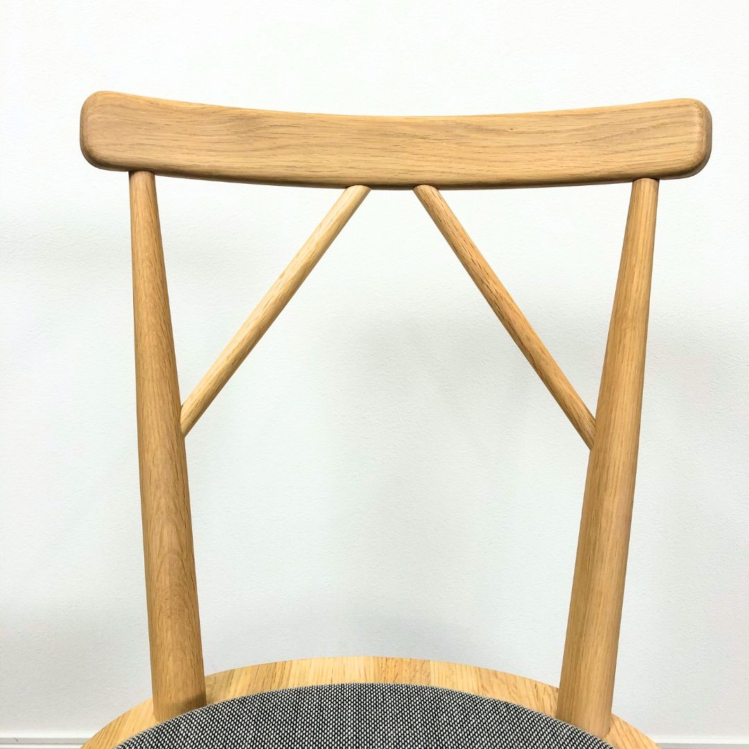 カリモク家具 omi Armless Chair PURE OAK / カリモク家具（カリモクカグ） / ダイニングチェア / AWN30398_dt_08.jpg
