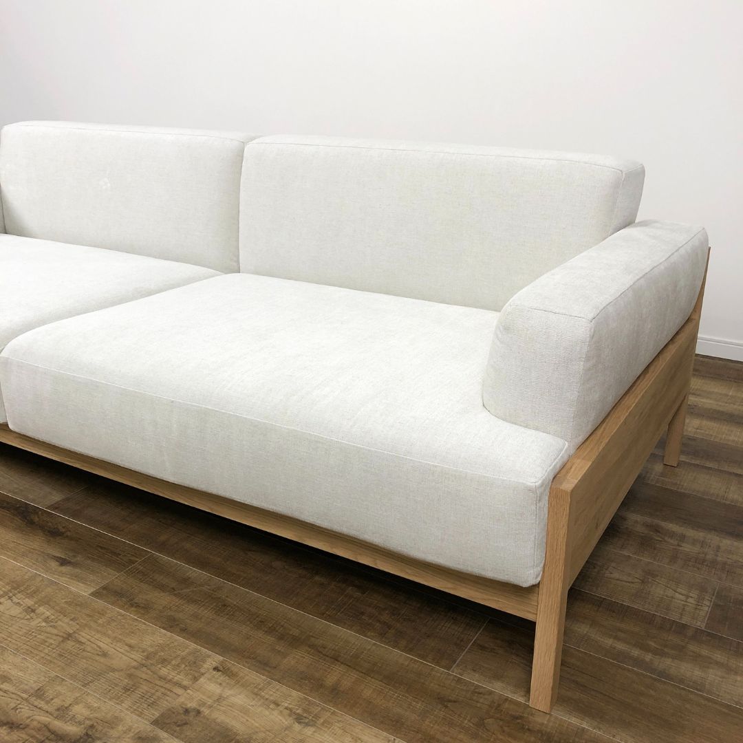 Karimoku Case Karimoku Case A-S01 2.5SEATER PURE OAK / 中古 Karimoku Case Karimoku Case A-S01 2.5SEATER PURE OAK / 中古