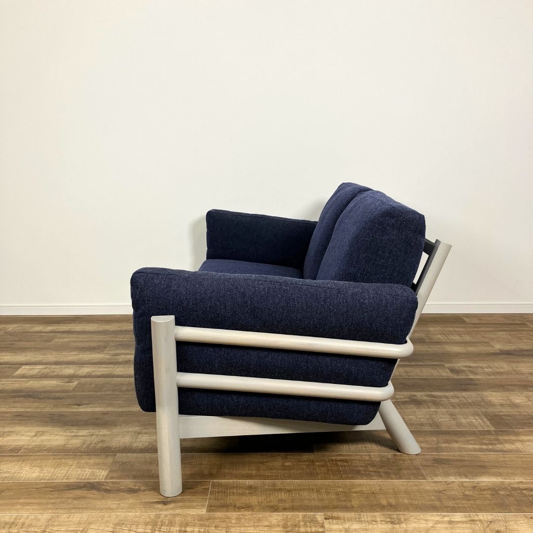 Karimoku New Standard Castor Sofa 2-Seater Ottoman SET Grain Gray / Karimoku New Standard（カリモクニュースタンダード） / 2人掛けソファ / AWN30407_dt_04.jpg