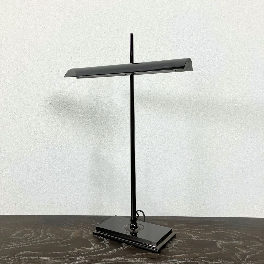 FLOS GOLDMAN USB BLK SMK / FLOS（フロス） / テーブルランプ・テーブルライト / AWN30410BLK_ma.jpg
