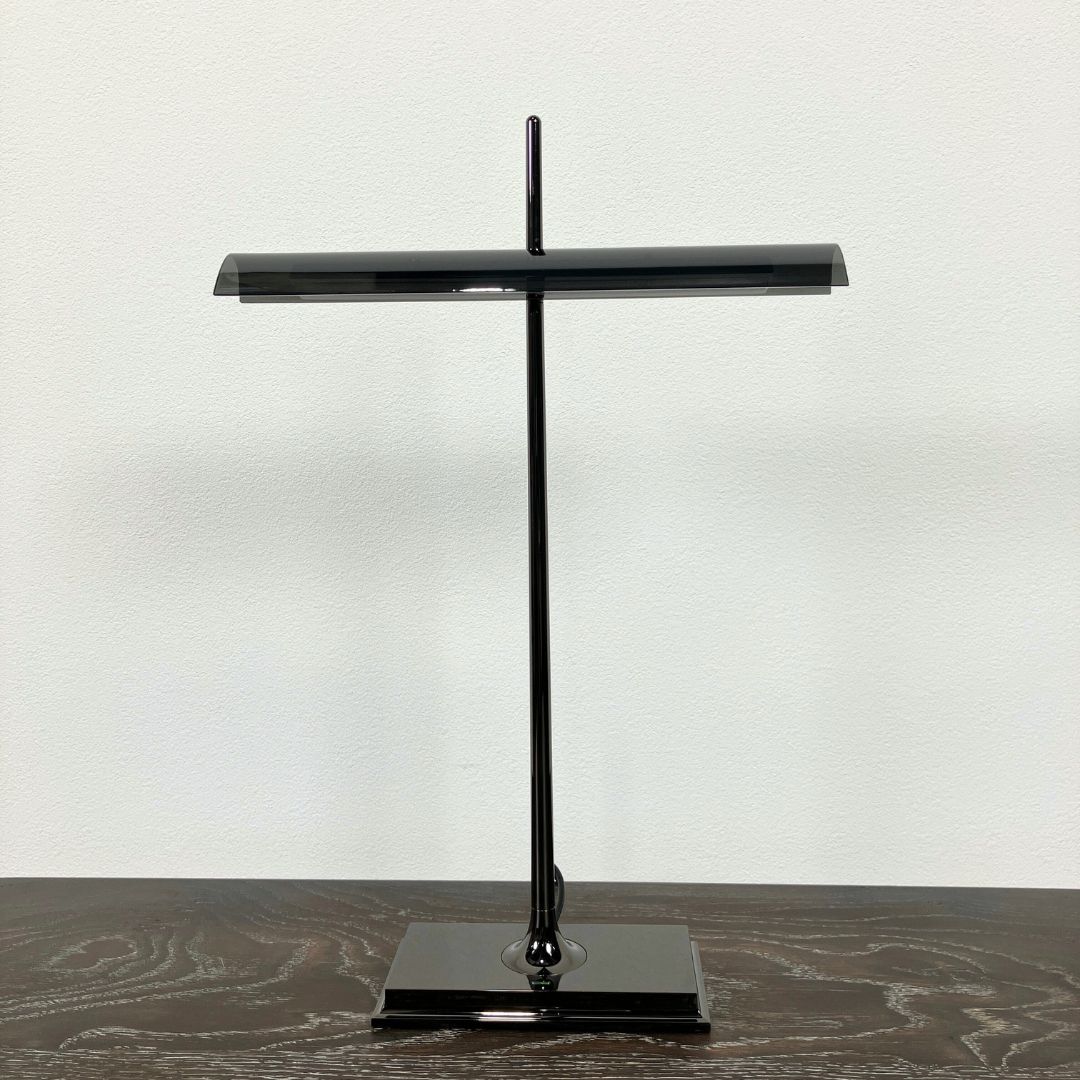 FLOS GOLDMAN USB BLK SMK / FLOS（フロス） / テーブルランプ・テーブルライト / AWN30410_dt_01.jpg