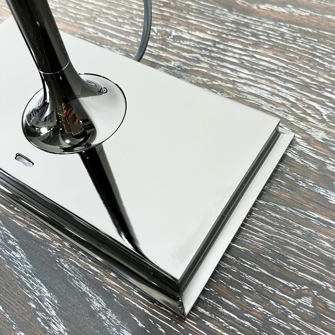 FLOS GOLDMAN USB BLK SMK / FLOS（フロス） / テーブルランプ・テーブルライト / AWN30410_dt_10.jpg