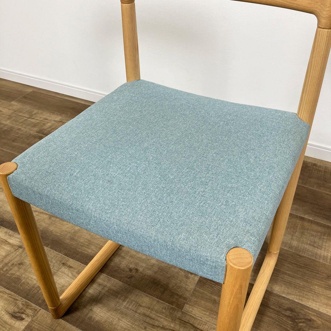 by interiors SWEEPY chair BLUE / by interiors（バイインテリアズ） / ダイニングチェア / AWN30423_dt_06.jpg
