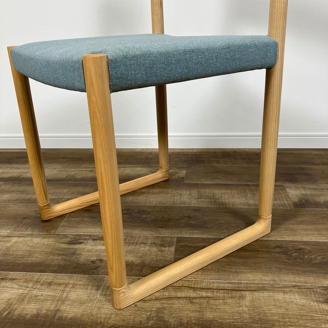 by interiors SWEEPY chair BLUE / by interiors（バイインテリアズ） / ダイニングチェア / AWN30423_dt_08.jpg