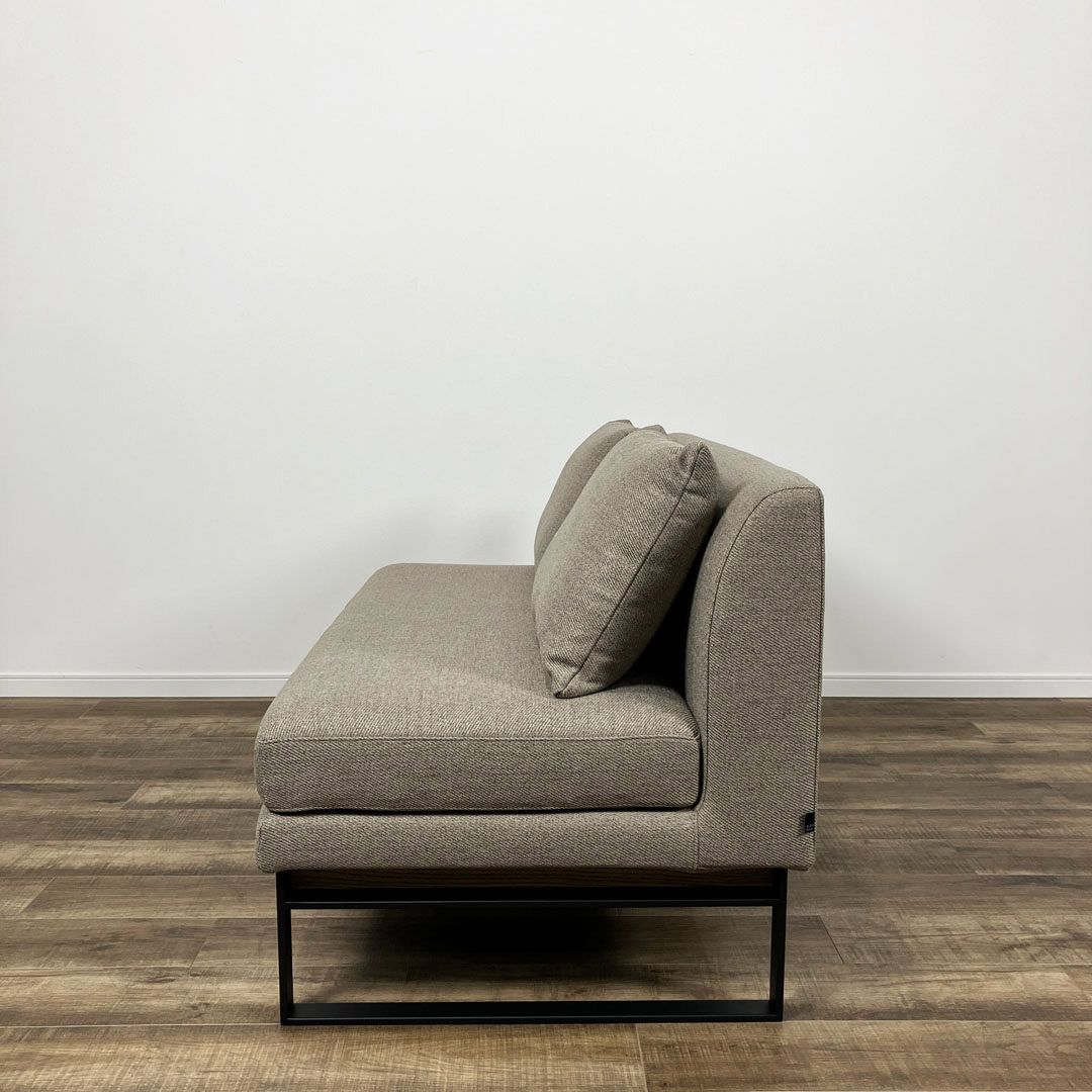 ADRS Tron living dining sofa 2seater Beige / ADRS（アドレス） / 2人掛けソファ / AWN30425_dt_02.jpg