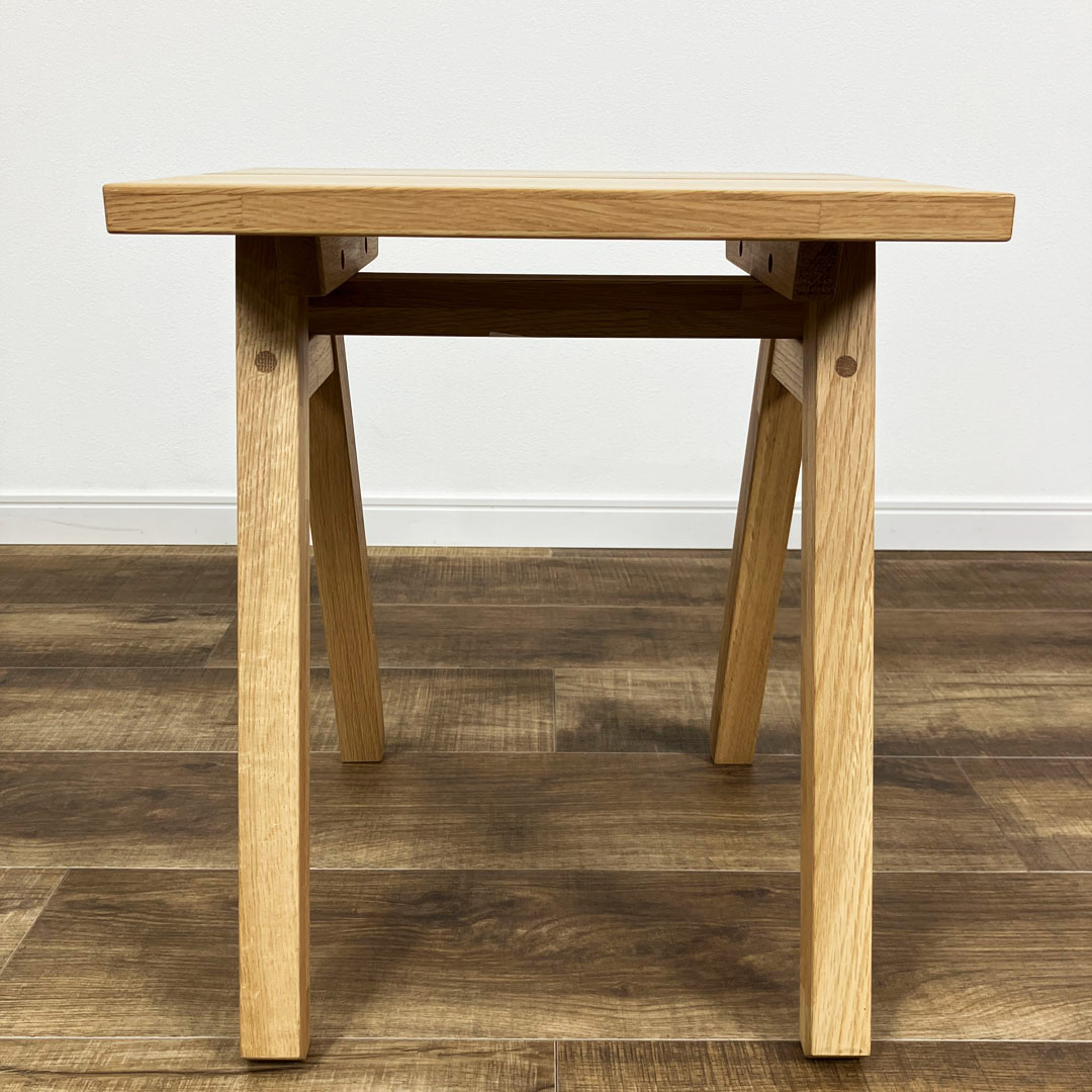 石巻工房 by Karimoku 石巻スツール PURE OAK / 石巻工房 by Karimoku（イシノマキコウボウバイカリモク） / スツール / AWN30426_dt_04.jpg