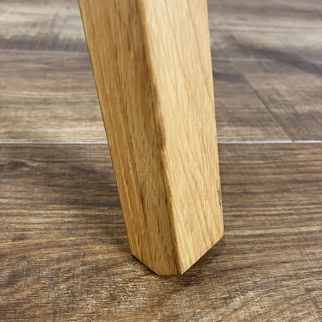 石巻工房 by Karimoku 石巻スツール PURE OAK / 石巻工房 by Karimoku（イシノマキコウボウバイカリモク） / スツール / AWN30426_dt_11.jpg