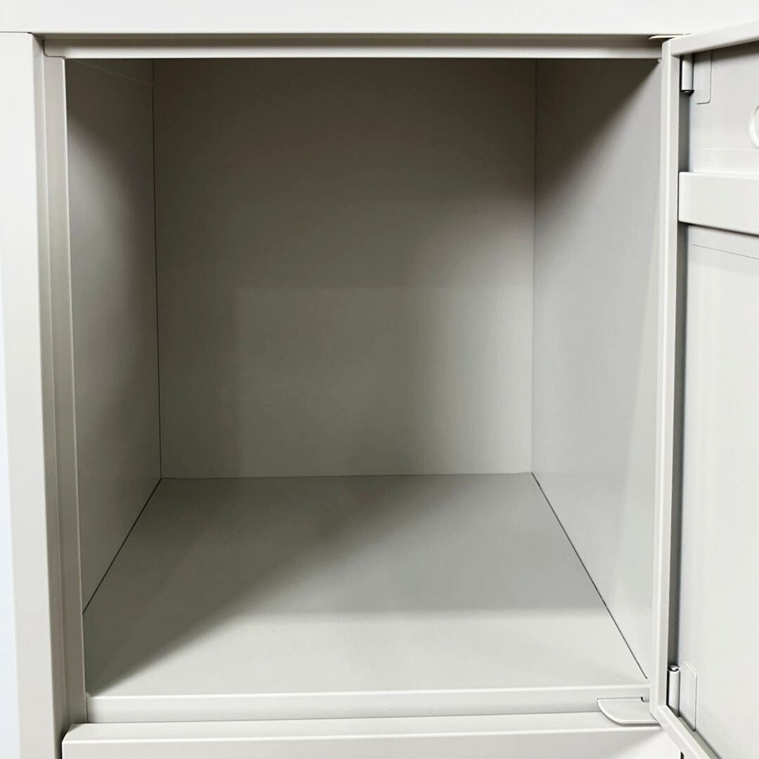 Work Plus FLEX-WIZ STORAGE 4DOOR GREIGE / Work Plus（ワークプラス） / オフィスロッカー・オフィス書庫・オフィスラック / AWN30429_dt_09.jpg