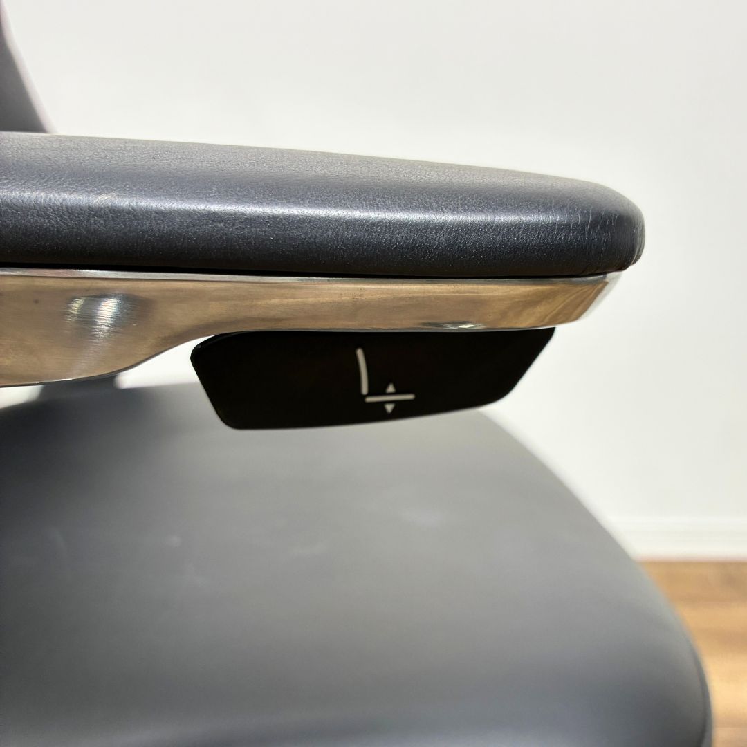 ITOKI LEONIS CHAIR KJ-215LME-Z9T1 EXTRA HIGH BACK BLACK / ITOKI（イトーキ） / デスクチェア / AWN30435_dt_07.jpg