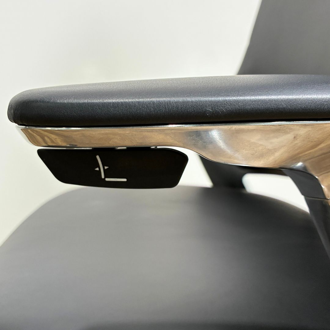 ITOKI LEONIS CHAIR KJ-215LME-Z9T1 EXTRA HIGH BACK BLACK / ITOKI（イトーキ） / デスクチェア / AWN30435_dt_08.jpg