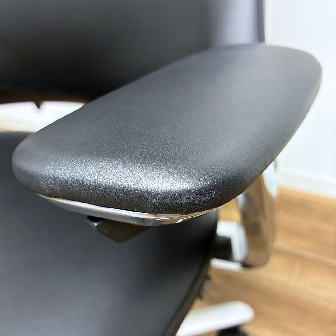 ITOKI LEONIS CHAIR KJ-215LME-Z9T1 EXTRA HIGH BACK BLACK / ITOKI（イトーキ） / デスクチェア / AWN30435_dt_10.jpg