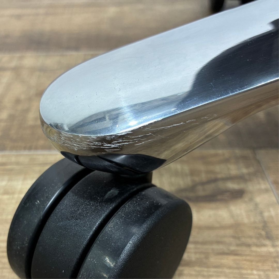 ITOKI LEONIS CHAIR KJ-215LME-Z9T1 EXTRA HIGH BACK BLACK / ITOKI（イトーキ） / デスクチェア / AWN30435_dt_30.jpg