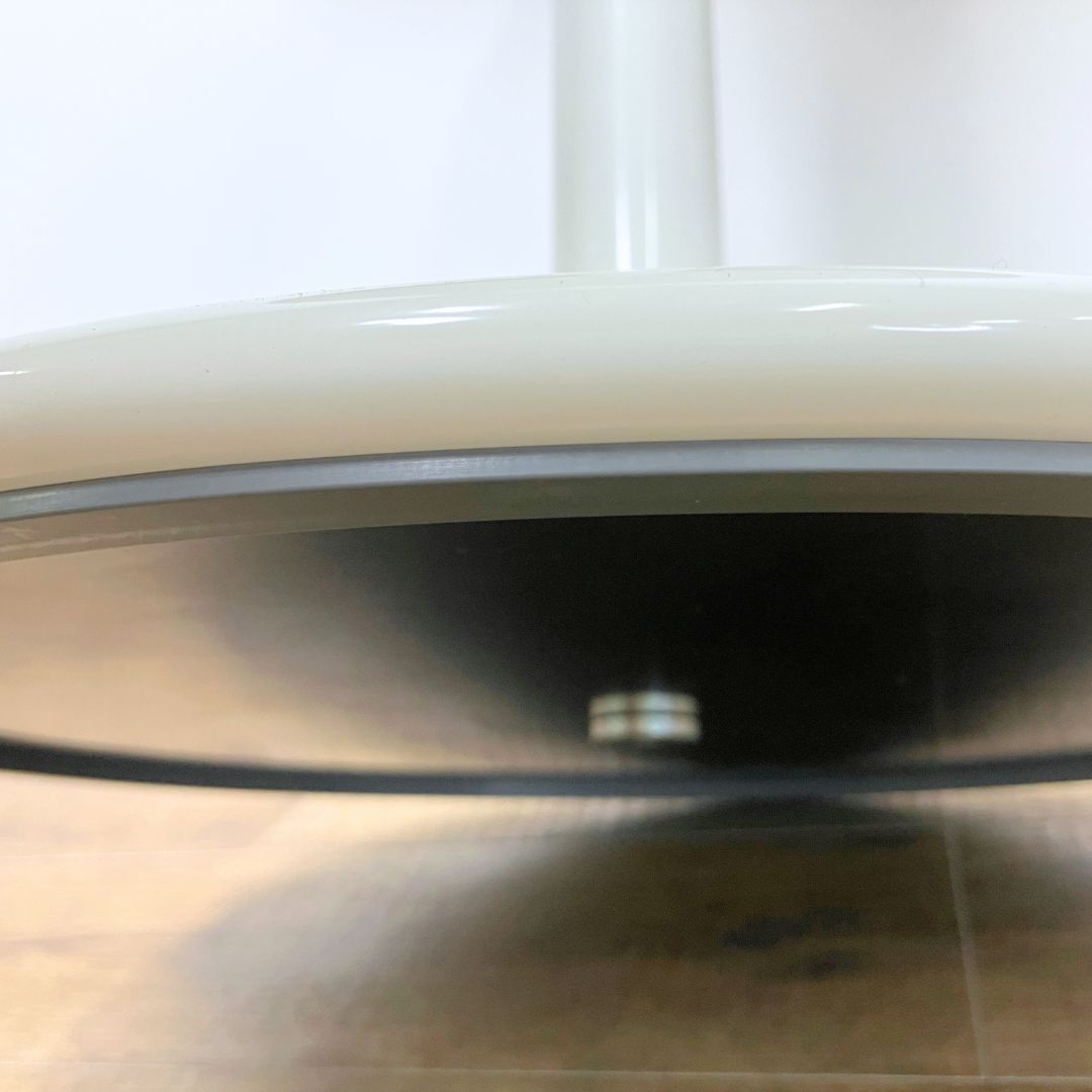 MAGIS PIPE TABLE TV1020 WHITE / MAGIS（マジス） / ラウンドテーブル・丸テーブル / AWN30443_dt_08.jpg