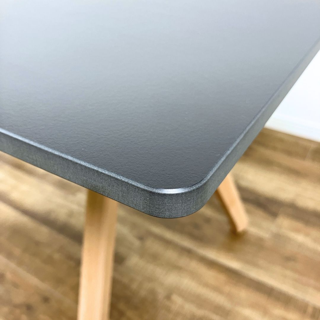 MAGIS TV1872 BUTCH The Wild Bunch Black / MAGIS（マジス） / ダイニングテーブル / AWN30451_dt_04.jpg