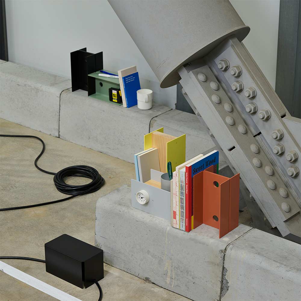 KIT Bookend BKE-02 / KIT（キット） / ラック・ブックシェルフ・マガジンラック・本棚 / CPK10062_dt_02.jpg