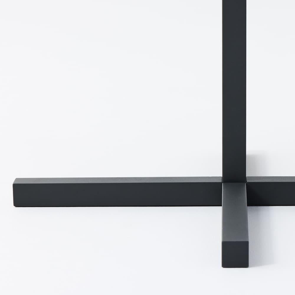 DUENDE SOLID STEEL DINER TABLE ROUND / DUENDE（デュエンデ） / ダイニングテーブル / DUE10027_dt_06.jpg