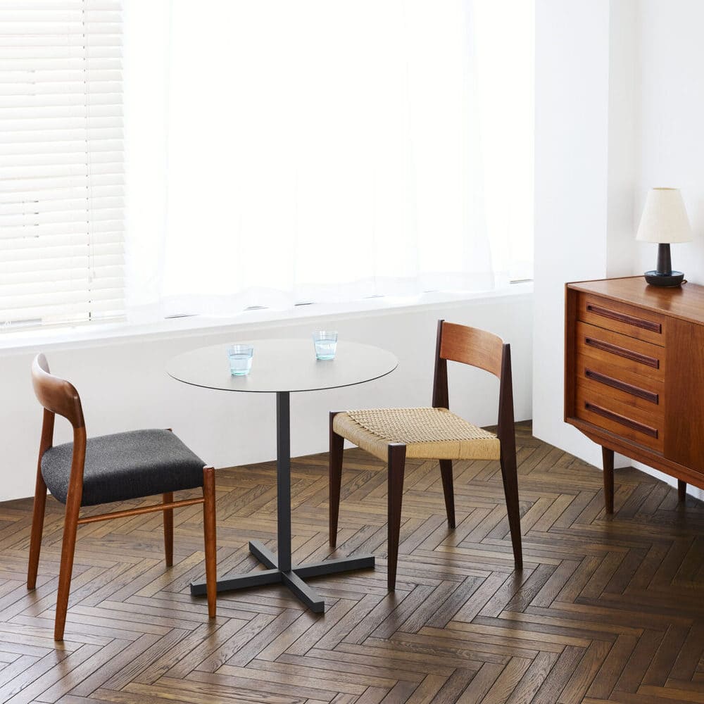 DUENDE SOLID STEEL DINER TABLE ROUND / DUENDE（デュエンデ） / ダイニングテーブル / DUE10027_dt_15.jpg