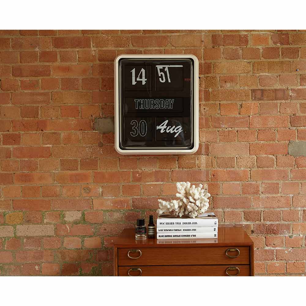 Font Clock G270 large 掛け時計 / Established & Sons（エスタブリッシュドアンドサンズ） / 時計・壁掛け時計・置時計 / EDS10005_dt_02.jpg