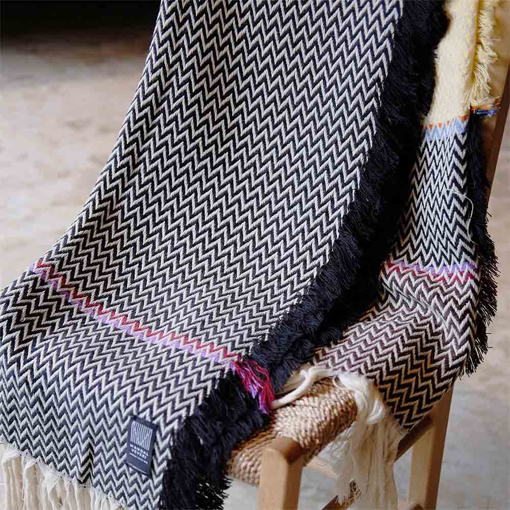 Bunad Blanket  Multi color / Fram Oslo（フラムオスロ） / その他インテリア雑貨 / FRO10001_dt_05.jpg
