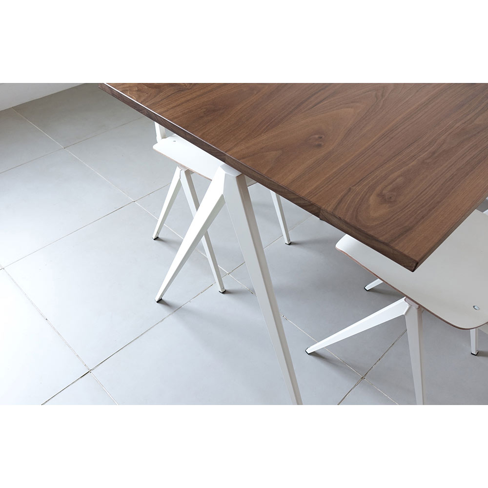 GALVANITAS TD.4 TABLE W1400 Walnut / GALVANITAS（ガルファニタス） / ダイニングテーブル / GAL10004_dt_03.jpg