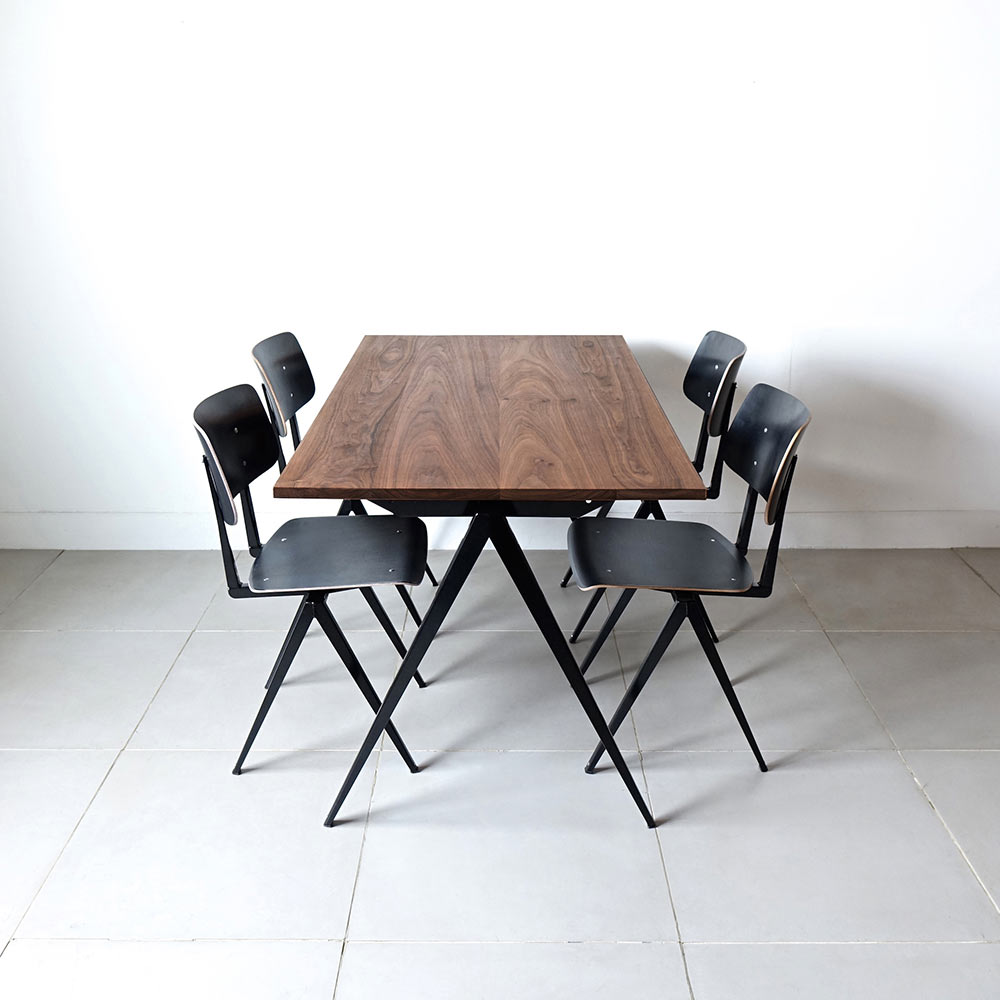 GALVANITAS TD.4 TABLE W1400 Walnut / GALVANITAS（ガルファニタス） / ダイニングテーブル / GAL10004_dt_17.jpg