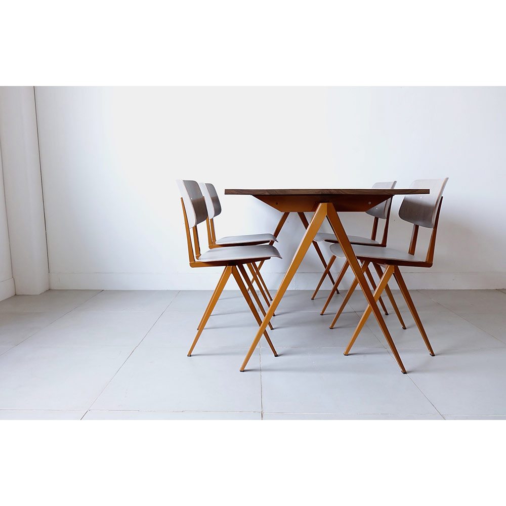 GALVANITAS TD.4 TABLE W1400 Walnut / GALVANITAS（ガルファニタス） / ダイニングテーブル / GAL10004_dt_24.jpg