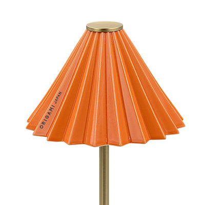 ORIGAMI LAMP ポータブル ブラス TC-2501-BS_gram eight / gram eight(グラムエイト) / テーブルランプ・テーブルライト / col_GME10024ORN.jpg