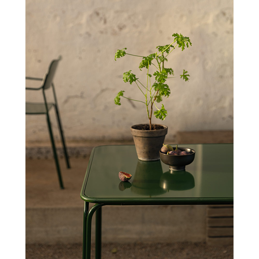 Grythyttan Libelle Table / Grythyttan（グリュートヒュッタン） / ガーデンテーブル・アウトドアテーブル / GTT10001_dt_01.jpg