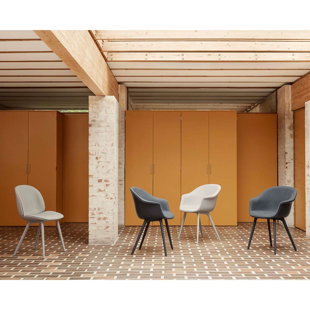 GUBI Bat Dining Chair - Conic base,  Black Matt Base / GUBI（グビ） / ダイニングチェア / GUB10009_dt_09.jpg